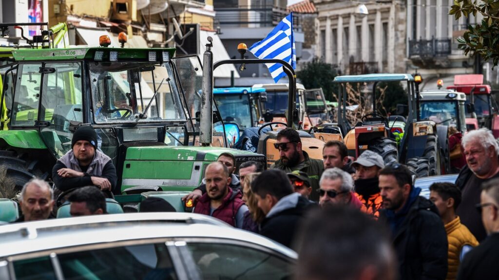 ΚΙΝΗΤΟΠΟΙΗΣΗ ΑΓΡΟΤΩΝ ΣΤΟΝ ΠΥΡΓΟ ΗΛΕΙΑΣ (ΓΙΑΝΝΗΣ ΣΠΥΡΟΥΝΗΣ/ilialive.gr/eurokinissi)